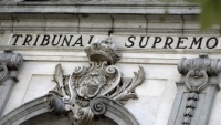 El Supremo duda de la constitucionalidad de la supresión de la paga extra