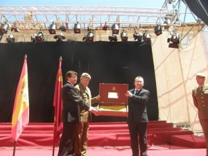 El alcalde de Lorca destaca la respuesta &quot;ejemplar&quot; de las Fuerzas Armadas en el aniversario por los seísmos.