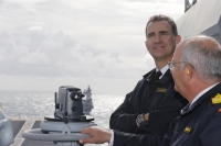 El Rey Don Felipe VI visita el Buque ‘Juan Carlos I’ en la fase LIVEX del ejercicio &quot;Trident Juncture 2015&quot;