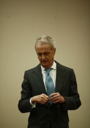 Defensa llama a Europa y África a estar "unidos" ante las amenazas del Sahel